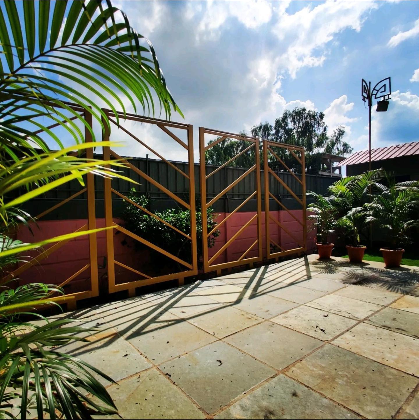 Kashmir Farmhouse - Hyderabad Villa Exterior photo