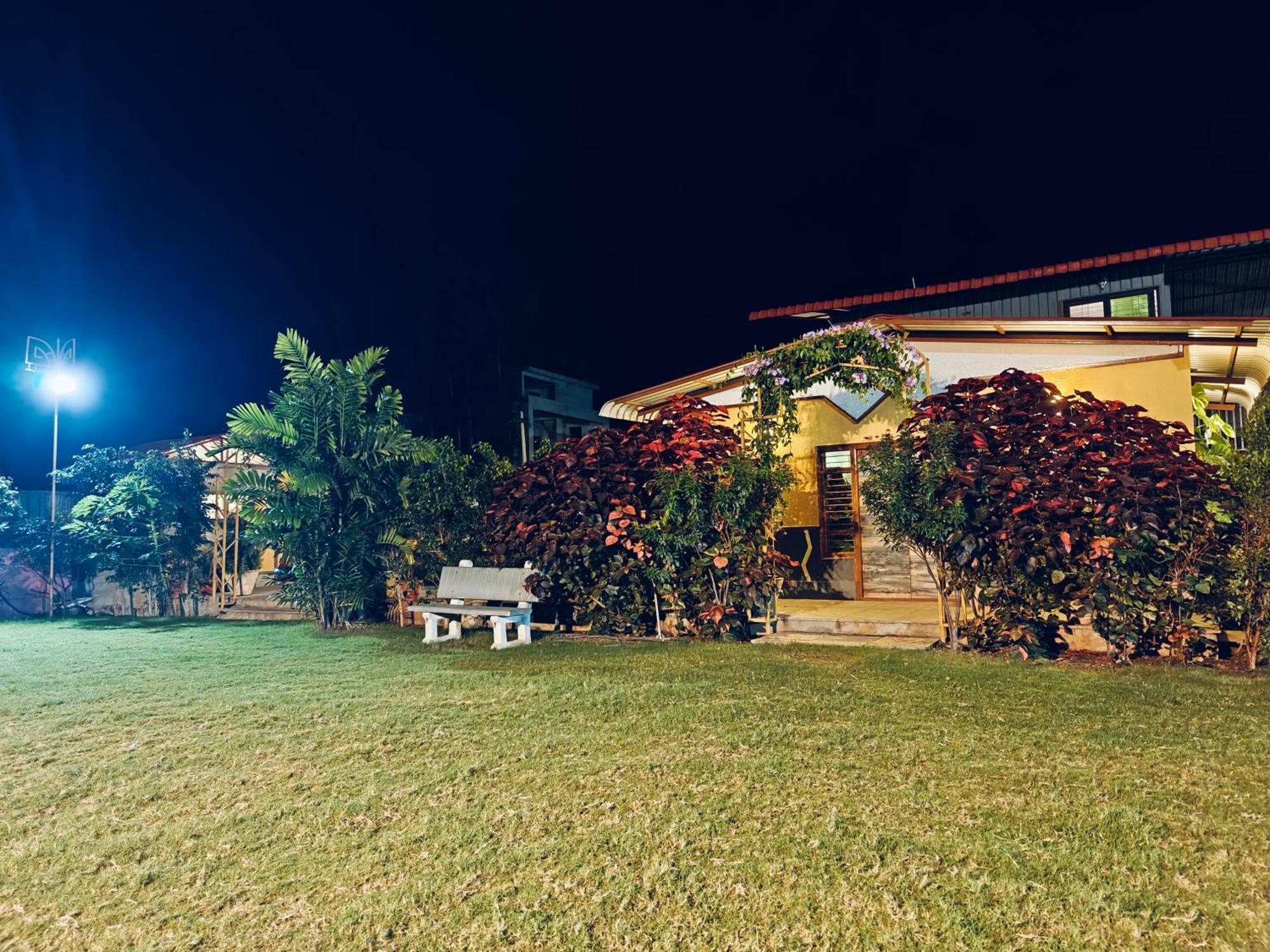 Kashmir Farmhouse - Hyderabad Villa Exterior photo